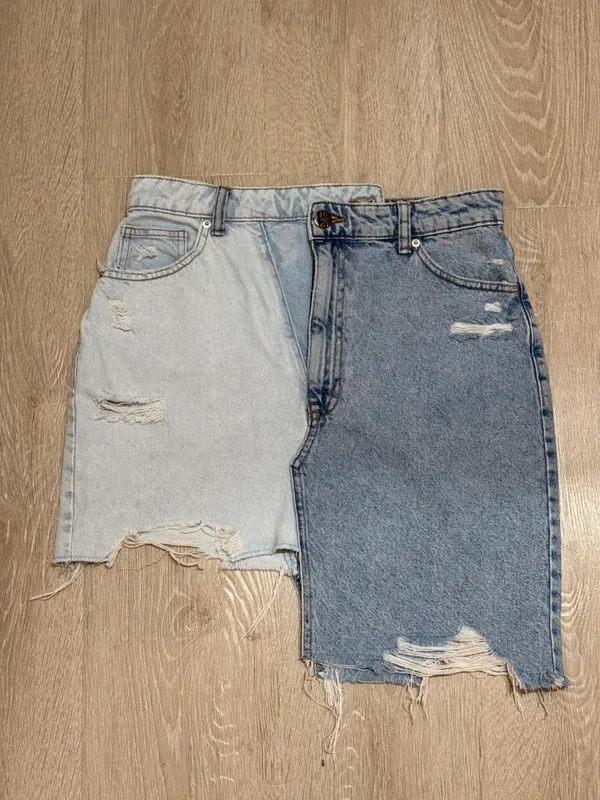 Продаю юбку джинсовая Bershka