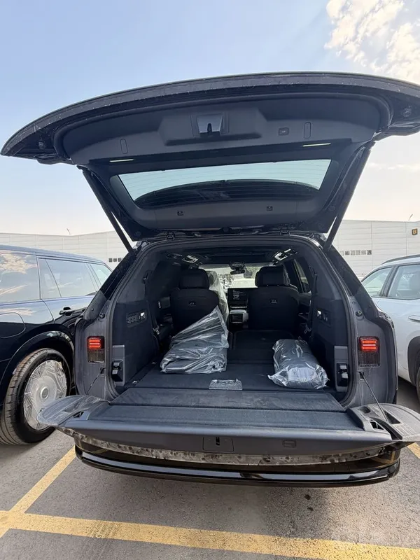 Zeekr 9x ultra 70kw 6 Zeekr 9x ultra 70kw 6