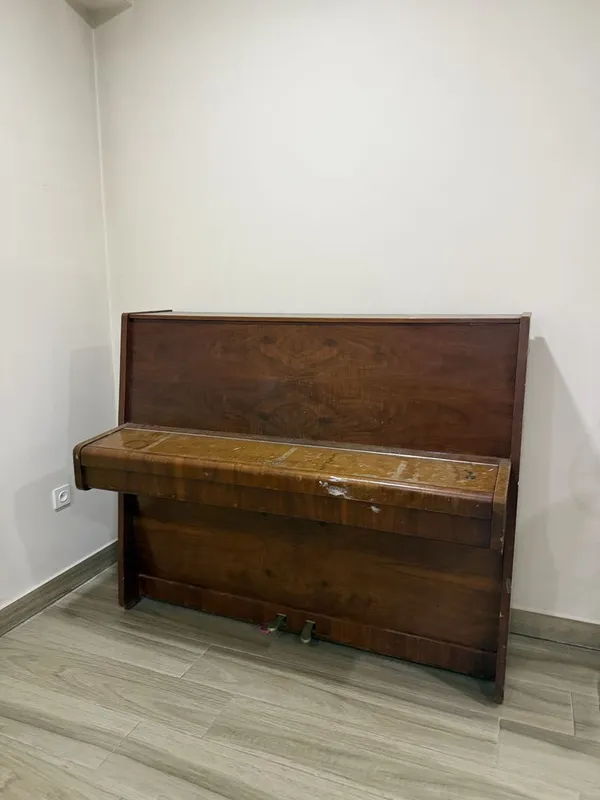 Pianino sotiladi holati oʻrta 4 Pianino sotiladi holati oʻrta 4