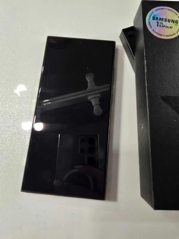 Samsung Galaxy S24 Ultra — отличное состояние 12/256gb 2 Samsung Galaxy S24 Ultra — отличное состояние 12/256gb 2