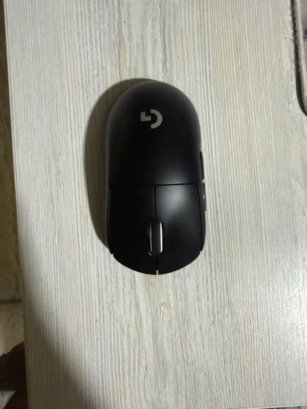 Logitech g pro x superligth 2