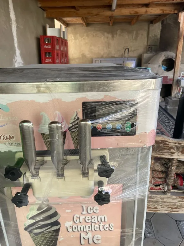 Freezer apparat. Marojni apparat 4 Freezer apparat. Marojni apparat 4
