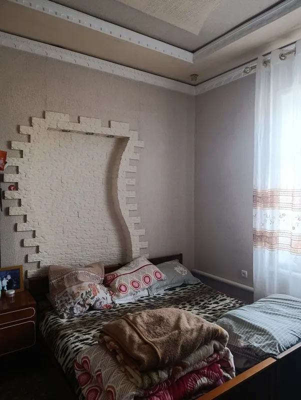 Продаю участок 10 соток большой дом угловой в центре — фото 8
