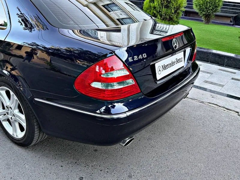 Mersedes W211 E240 Небитая Состаяние Какновый — фото 7
