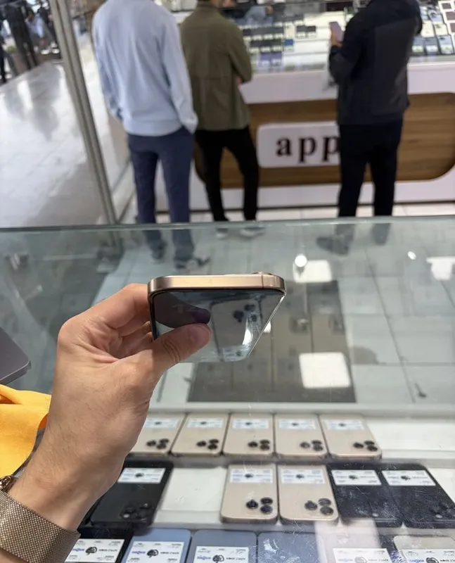 iPhone 16 Pro Max 256 GB 86% ideal 4