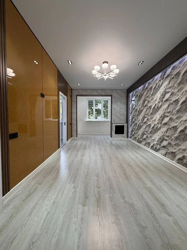 2 xonali kvartira, 50 m2, Mirzo Ulug'bek 3