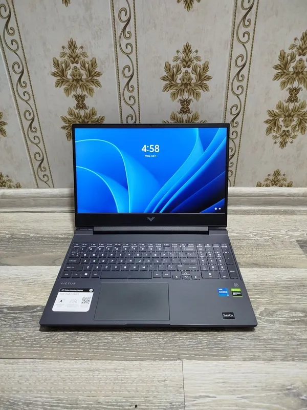 Hp victus Gaming i5-12450H(12-avlod) 8/512gb GTX 1650 4gb 8/512gb 1