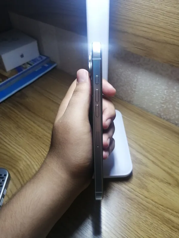 Iphone 16 pro max 256gb 5 Iphone 16 pro max 256gb 5