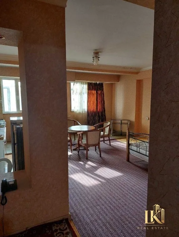 Продаётся 1-комнатная квартира в центре (Юнусабадский район, ориентир Korzinka) 1