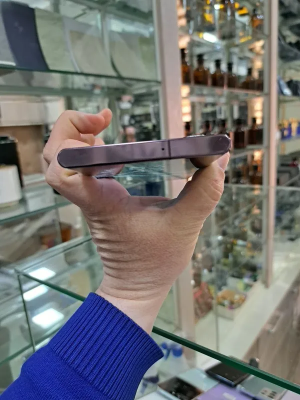 Samsung S22 Ultra память 12/256GB 6