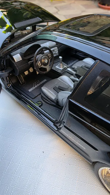 моделька 1:18 BMW E39 купе. — фото 4