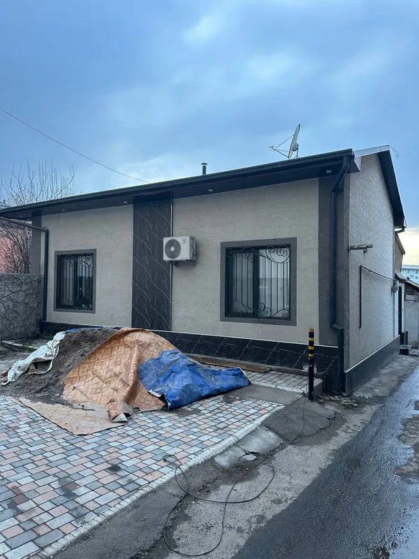 Продаётся дом на максима горького — фото 1