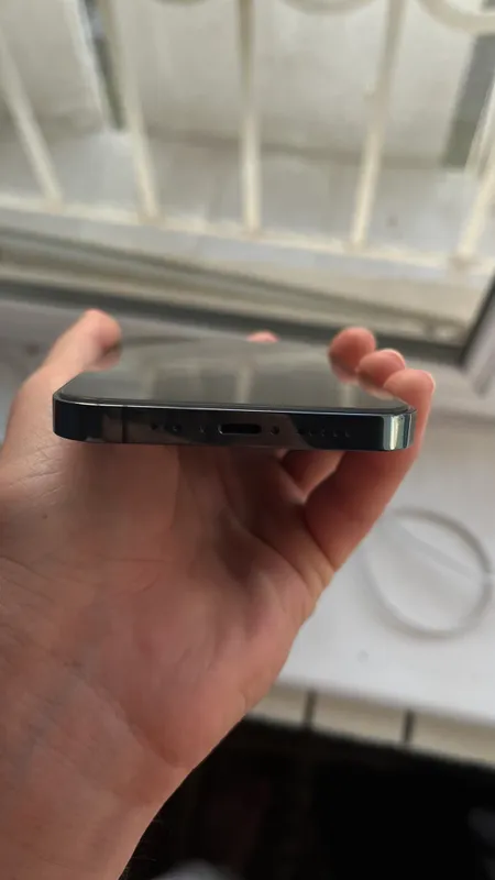 Iphone 12 pro 1