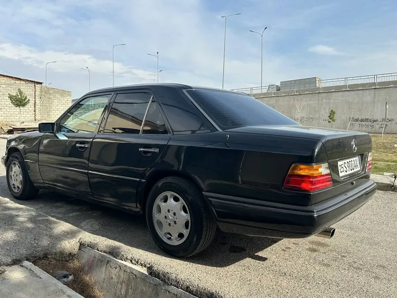 Мерседес W124 автомат метан срочно сотилади 5 Мерседес W124 автомат метан срочно сотилади 5