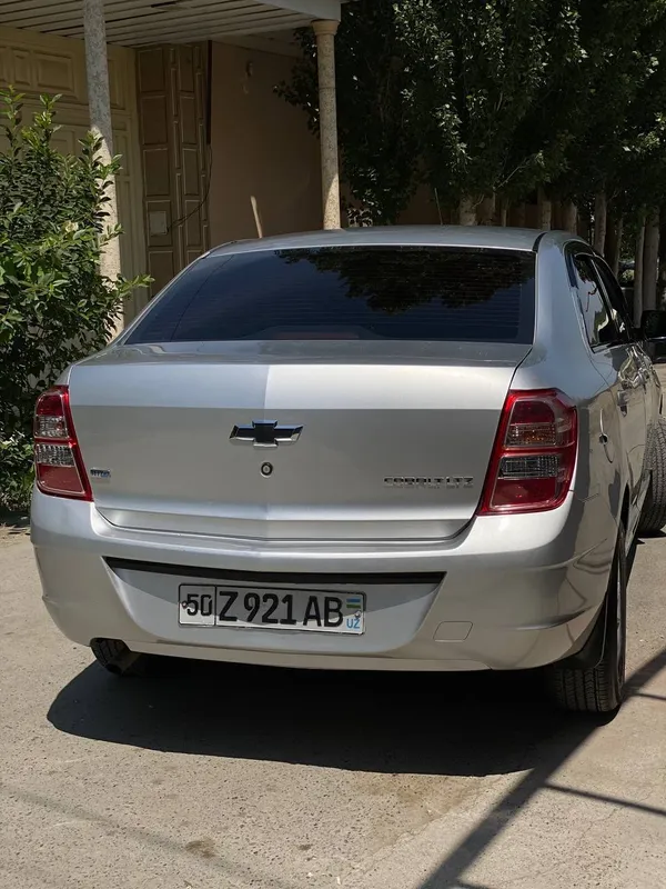 Koblt sotiladi 5500$