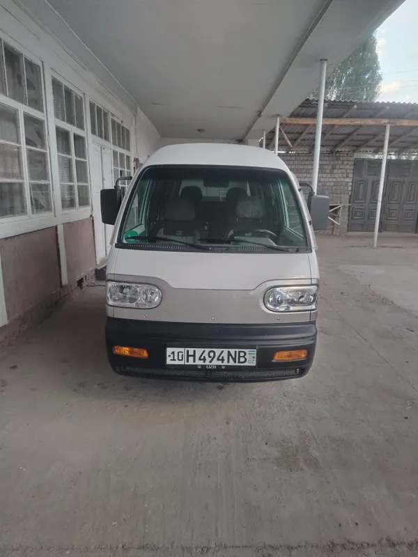 Damas avtomobili 1 Damas avtomobili 1