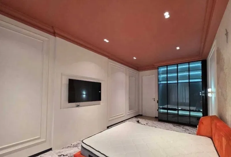 Novomoskovskaya • 3 xona • 95 m² • 5/9 qavat 2 Novomoskovskaya • 3 xona • 95 m² • 5/9 qavat 2