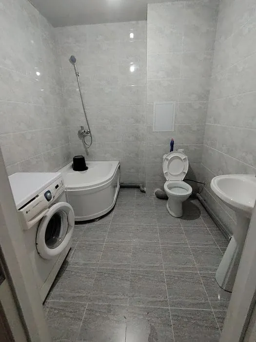 2 xonali kvartira, 83 m², 9/12 qavat (ikkilamchi), Yakkasaroy tumani 3