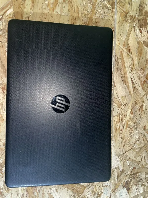 Hp noutbuk HDD Biroz qotib ishledi narxi kelishiladi — фото 1