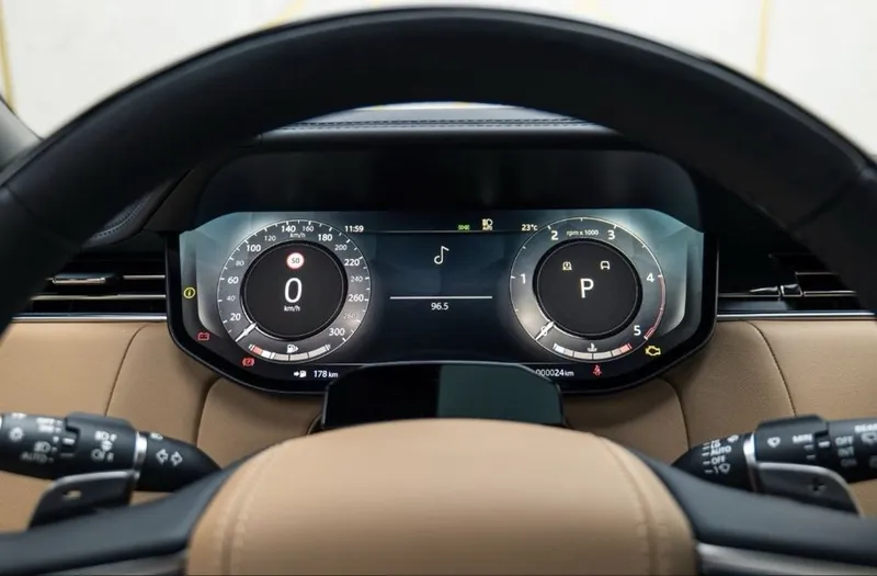 Range Rover D350 Autobiography LWB 2026 7-местный 3