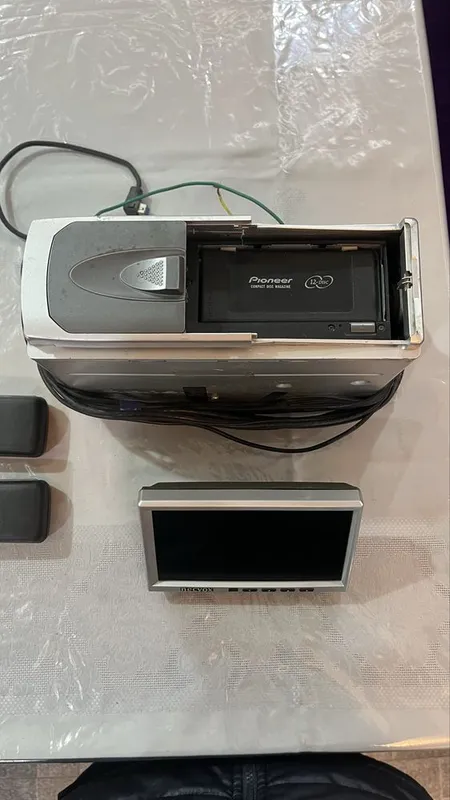 Pioneer Changer, Ченжер 12 talik monitori bilan Original 100%