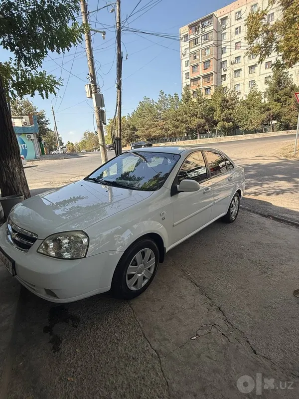 Lacetti 1.8 2010 yil 296000 probeg. benzinda yurgan. Kraska et betida 7 Lacetti 1.8 2010 yil 296000 probeg. benzinda yurgan. Kraska et betida 7