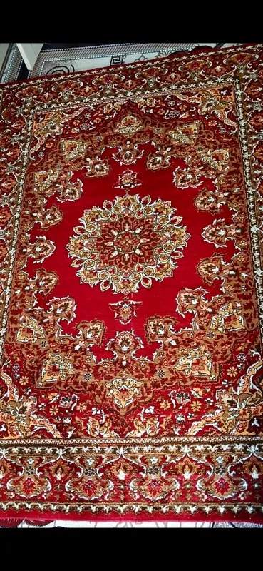 Gilam bo'yi 2 metr-u 10 sm eni 2 metr-u 90sm 3ta gilam razmeri bir xil 2 Gilam bo'yi 2 metr-u 10 sm eni 2 metr-u 90sm 3ta gilam razmeri bir xil 2