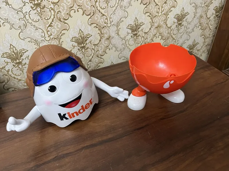 Продается Киндер игрушка 2 Продается Киндер игрушка 2