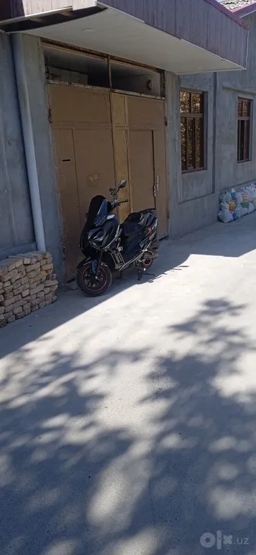Qalin metalldan yasalgan darvoza, Toshkent shahri, Chilonzor, Oqtepa Qalin metalldan yasalgan darvoza, Toshkent shahri, Chilonzor, Oqtepa