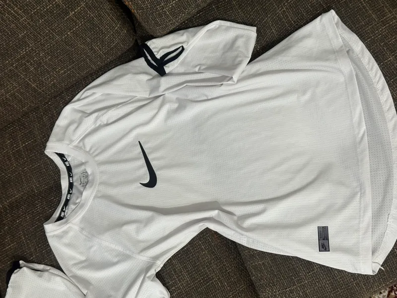 Nike Dri Fit futbolka