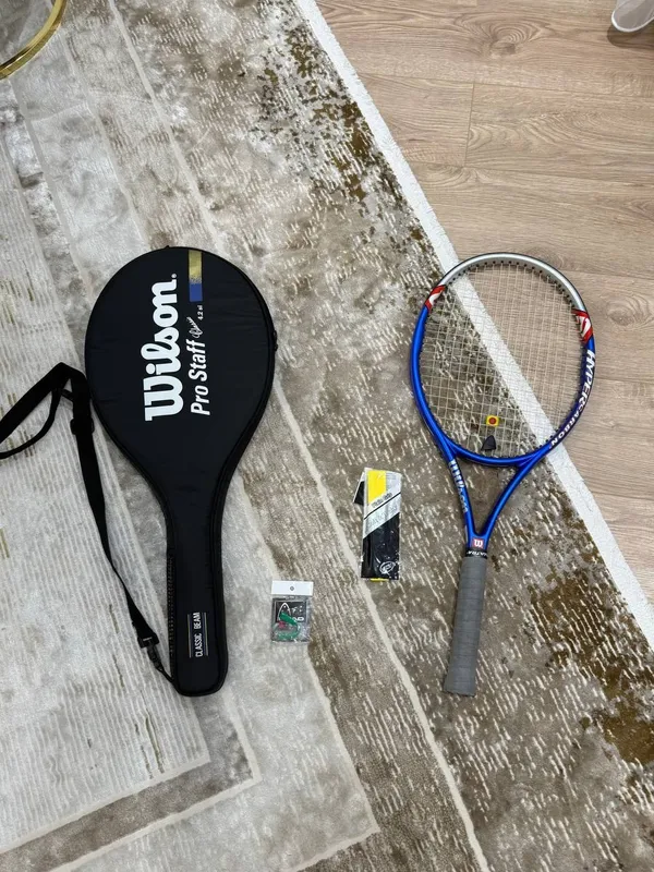 Оригинальный теннисный комплект Wilson 4