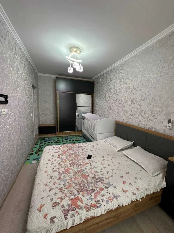 Срочно сдаётся 2 квартира метро Ойбек