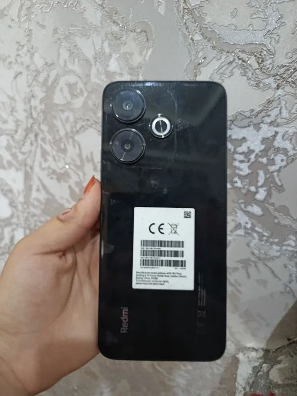 Telefon sotiladi redmi 13 telefoni dumasi 2 500 m