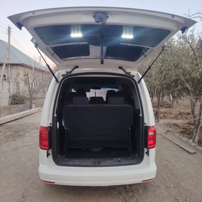 volkswagen CADDY — фото 1