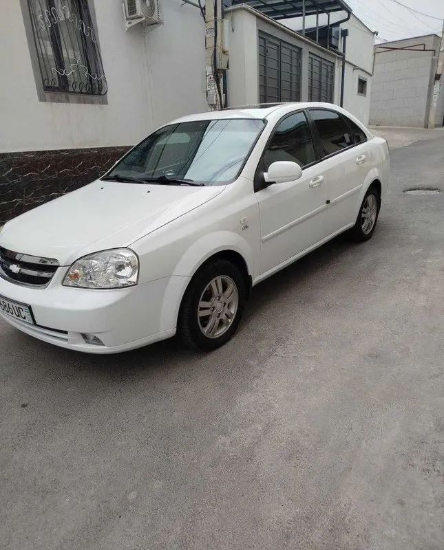 Lacetti 2013 года, автомат 5 Lacetti 2013 года, автомат 5