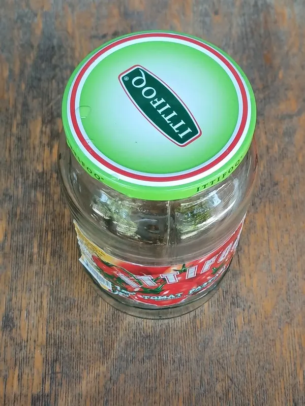 1 litrli bonka qopqog'i bilan. Donasi 2000so'mdan. 2 1 litrli bonka qopqog'i bilan. Donasi 2000so'mdan. 2