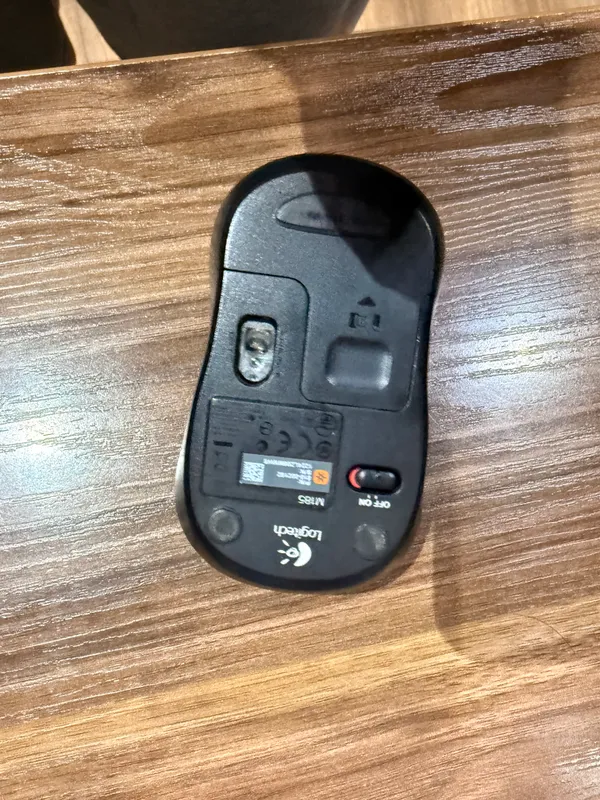logitech m185 sichqonchasi 2