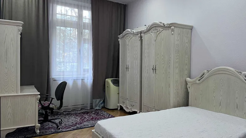 Фидокор (Чехова)ул. 4-комнатная квартира 160 м² укомплектованая 4