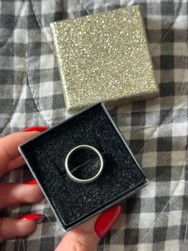Серебряное кольцо, 3 грамма 9 Серебряное кольцо, 3 грамма 9