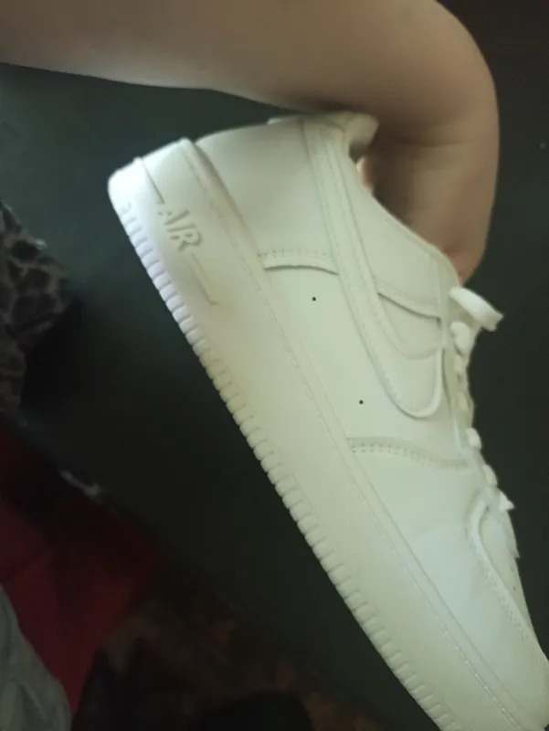 Nike krossovkalari 43 o‘lcham. 3 Nike krossovkalari 43 o‘lcham. 3