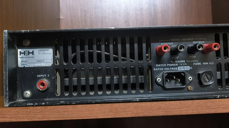 Усилитель мощности HH electronic S500-D 2