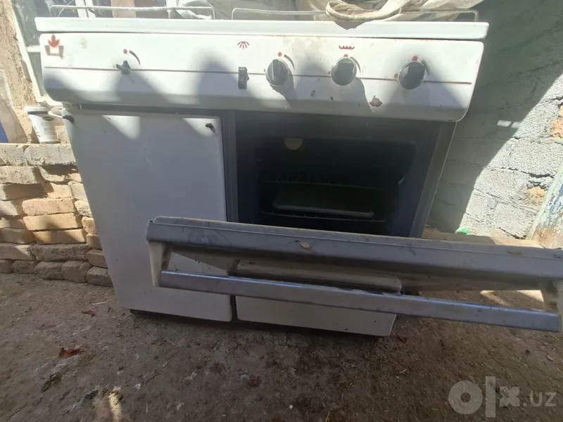 Продаётся газовая плита 2 Продаётся газовая плита 2