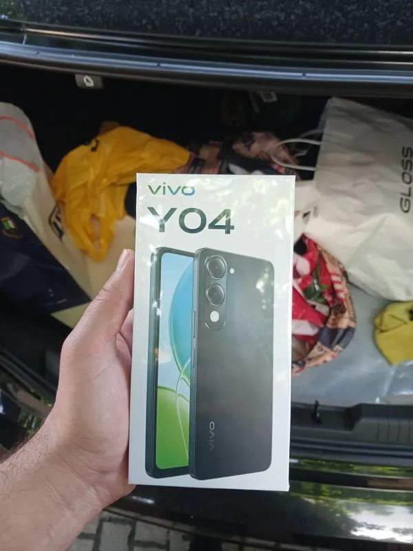 Vivo Y 04,holati yengi ochilmagan