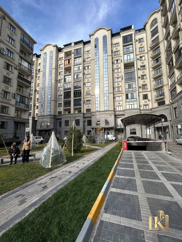 3-комнатная квартира 101 м², 9/11, ЖК «Мухташам» — фото 1
