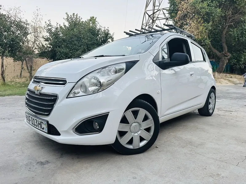 Spark sotiladi 2015 yil 1 Spark sotiladi 2015 yil 1
