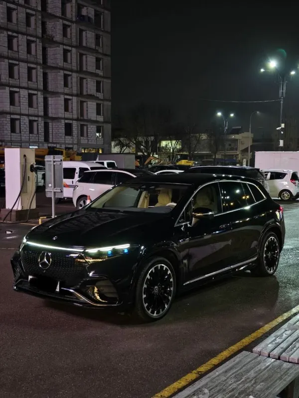 EQS580 SUV 4matic Germaniya 1 EQS580 SUV 4matic Germaniya 1