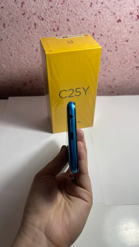 телефон Realme C25Y — фото 6
