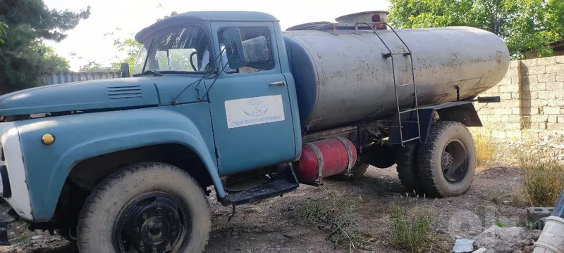 Продаётся водовоз ЗИЛ 4 Продаётся водовоз ЗИЛ 4