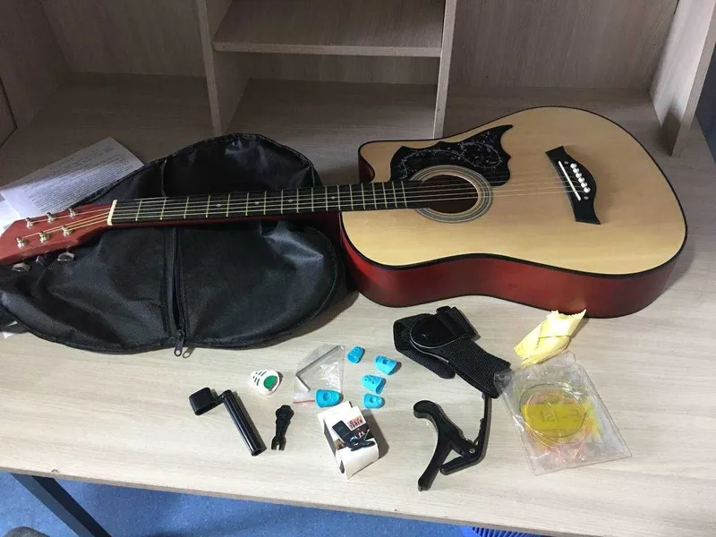 Gitara akustika full komplekt yangi sotiladi — фото 3