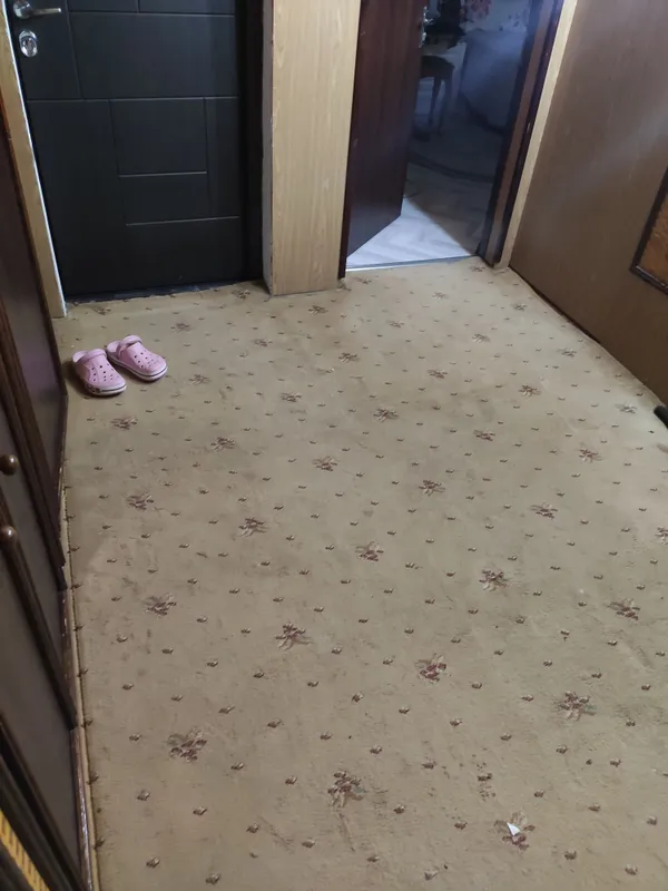 Ковролан большого размера